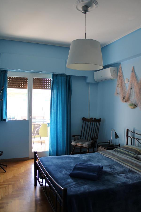 Petaluda House 2 Izabela Bed & Breakfast Athena Bagian luar foto